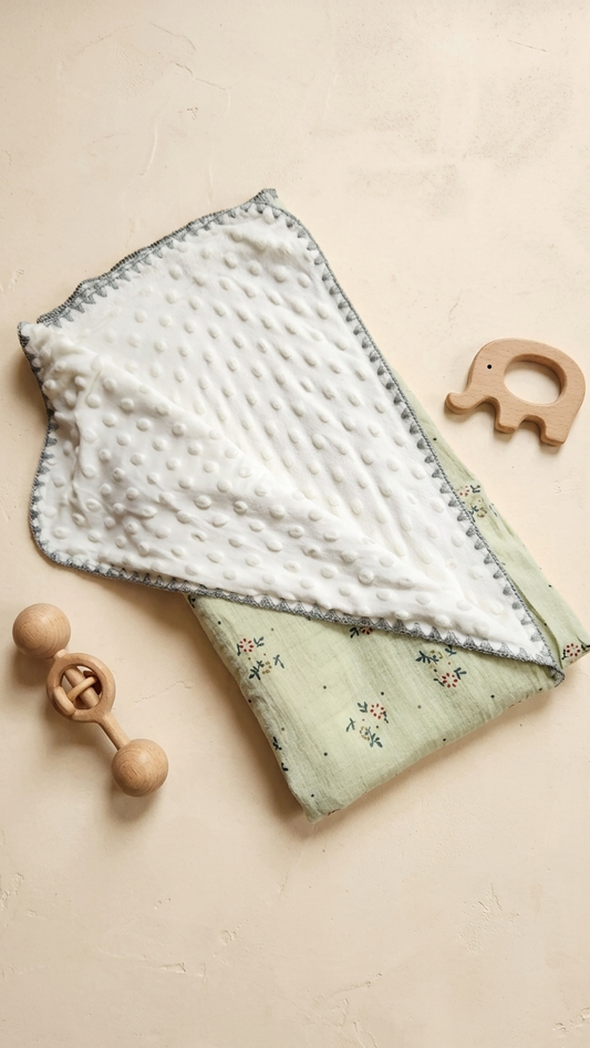 Reversible Muslin Blanket - Green